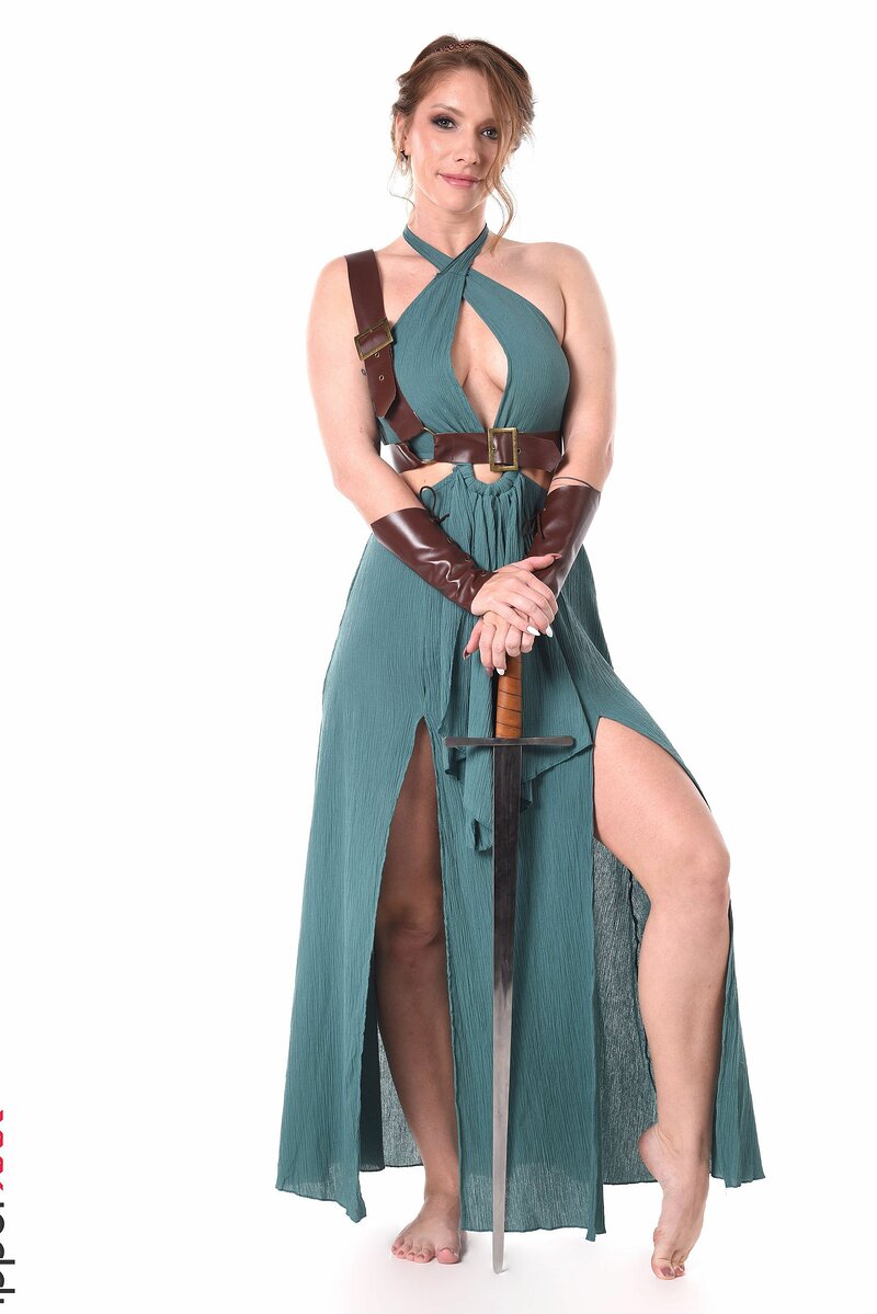 Евгения, 23 года, 3 размер груди